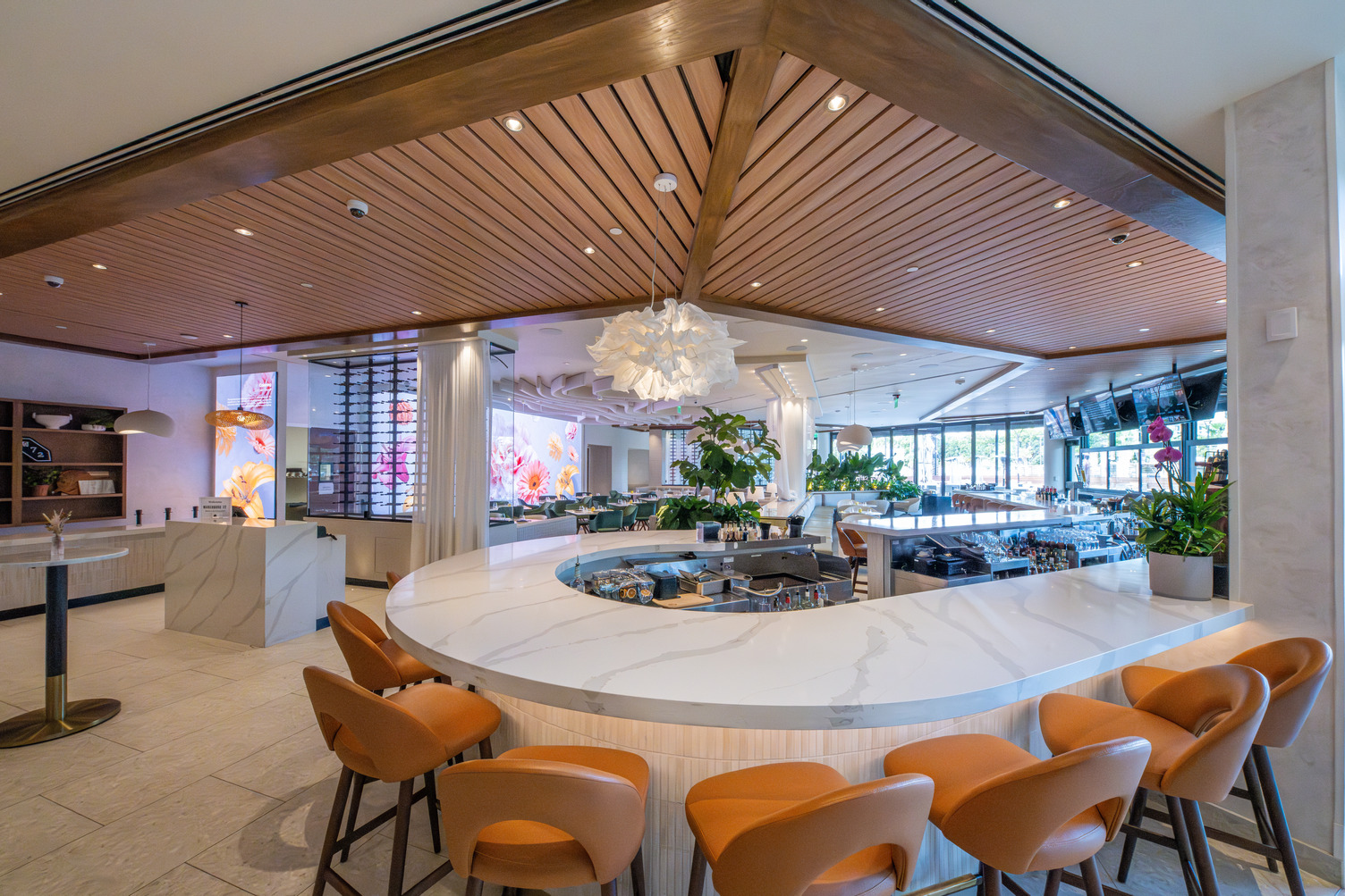 Warehouse 72 WaterStar Restaurant DSC 1784 021025